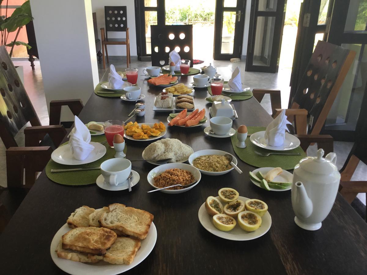 Sath Villa Naadi Ayurveda Resort Moragalla Kültér fotó